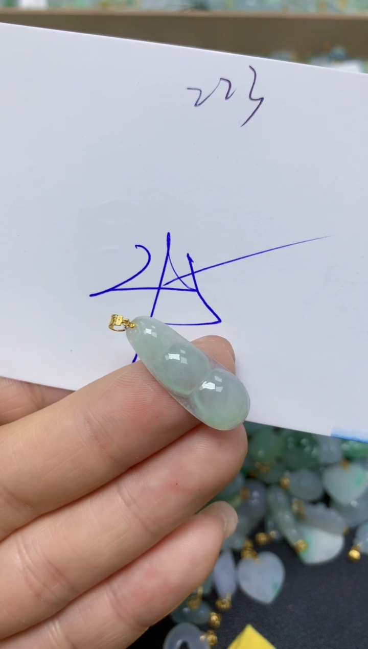 【闪购商品】翡翠挂件18K金镶嵌 天然翡翠A货