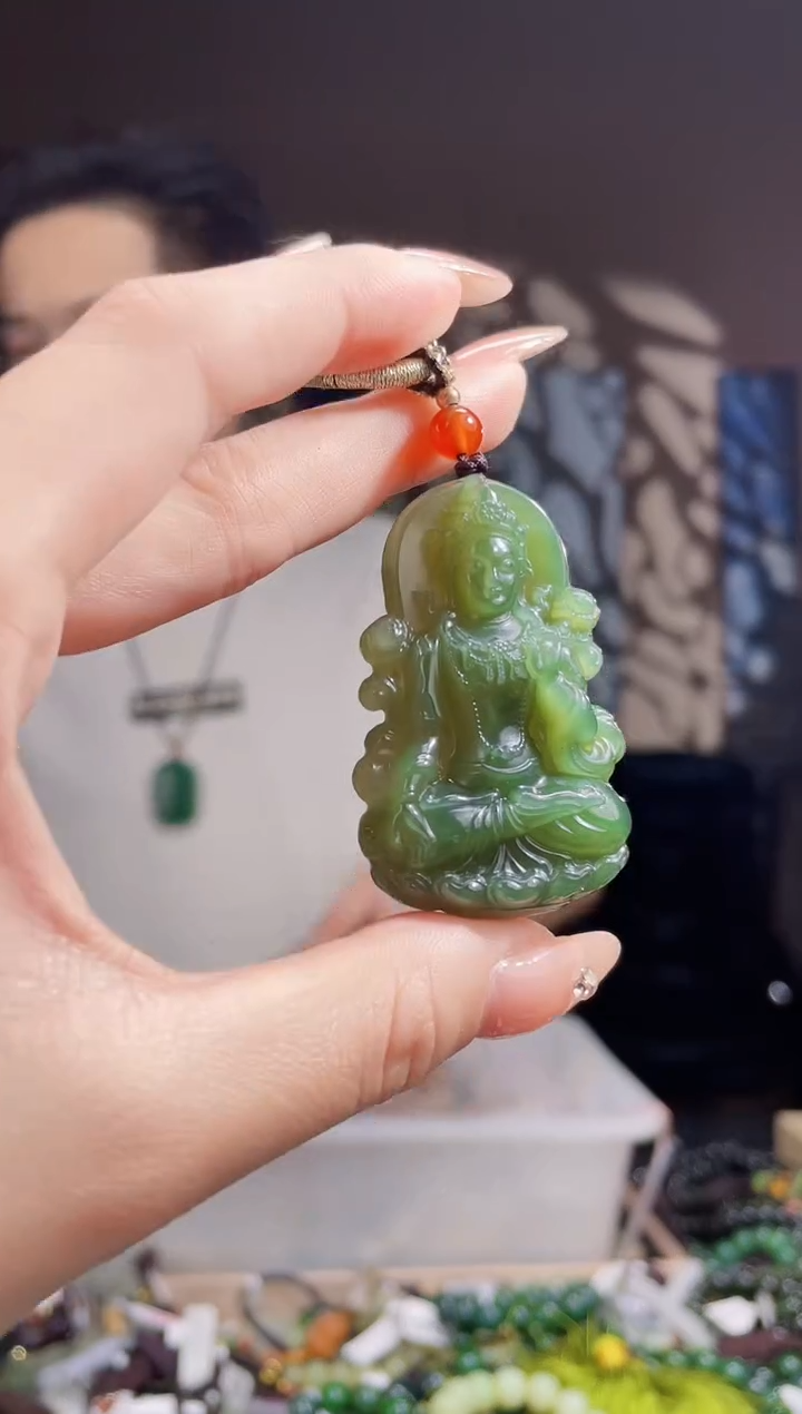 【闪购商品】和田玉颈饰未镶嵌拍一发一