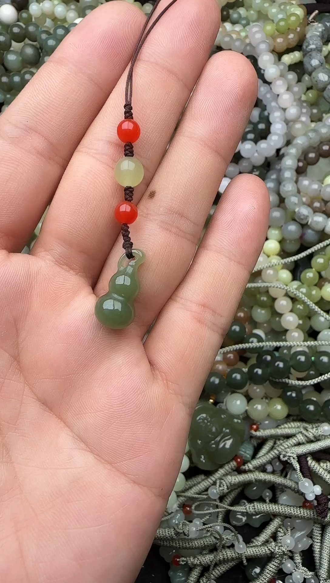 颈饰未镶嵌和田玉拍一发一