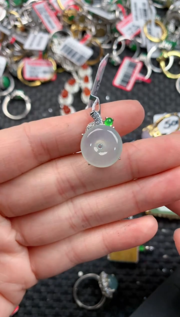 银S925镶嵌戒指翡翠666     2