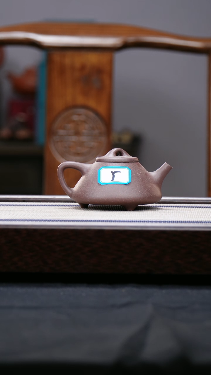 【闪购商品】紫砂茶壶四号井低槽青  子冶石瓢 