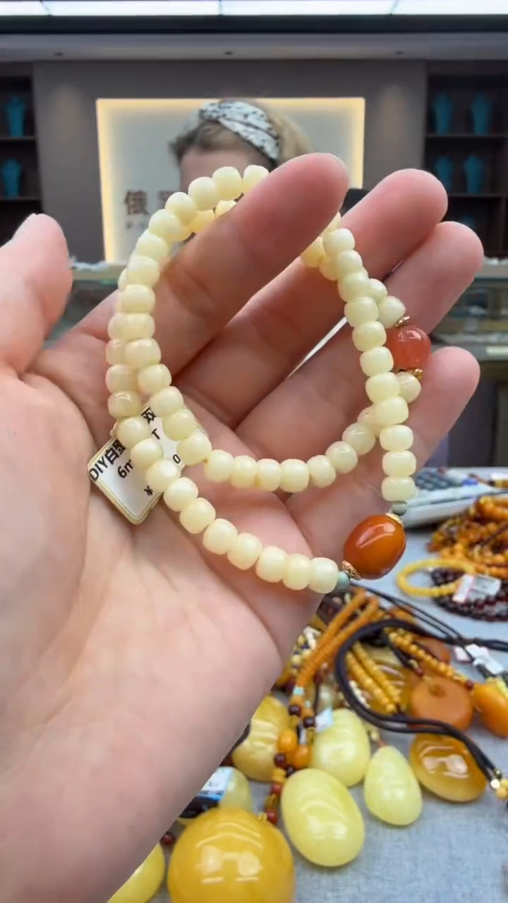 未镶嵌颈饰琥珀20秒拍号   假一赔三