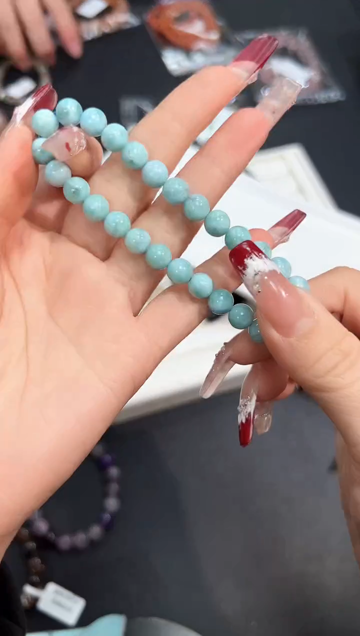 【闪购商品】针钠钙石（海纹石）手串未镶嵌32r多样性发其一/1条