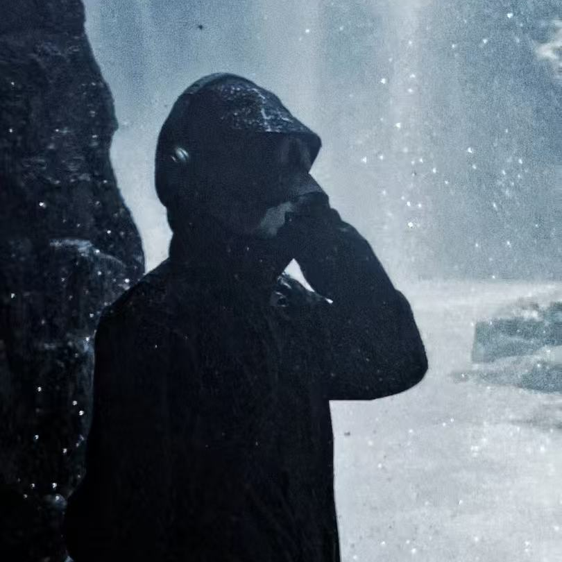 新款防风防水羽绒服sln