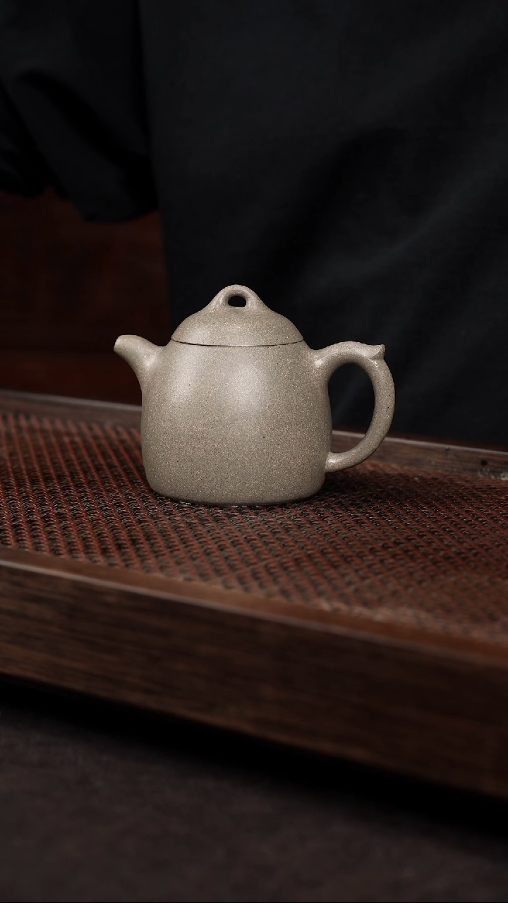 【闪购商品】紫砂茶壶青段秦权