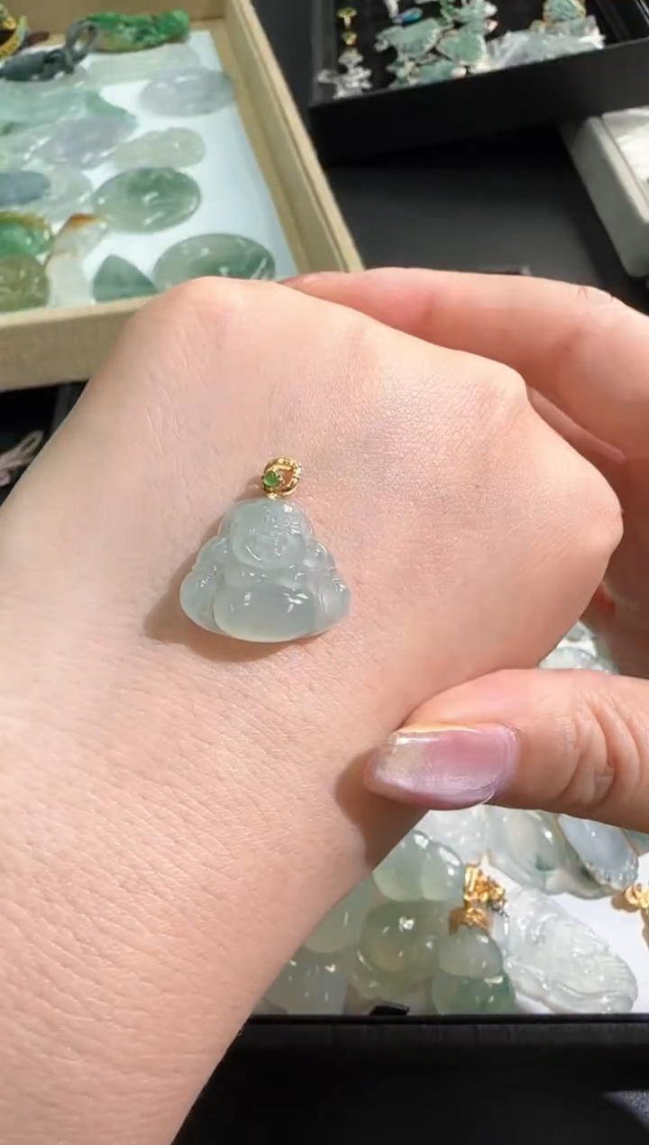 【闪购商品】翡翠颈饰18K金镶嵌250214263