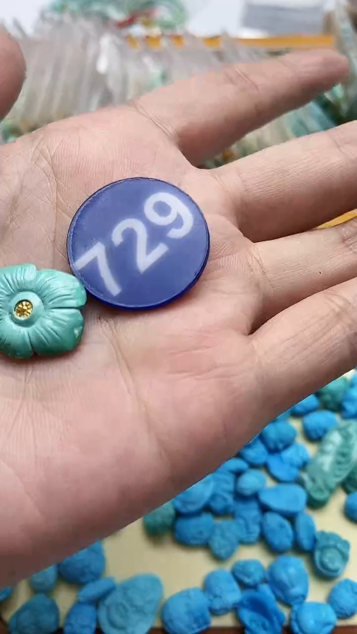 【闪购商品】绿松石雕刻件未镶嵌729