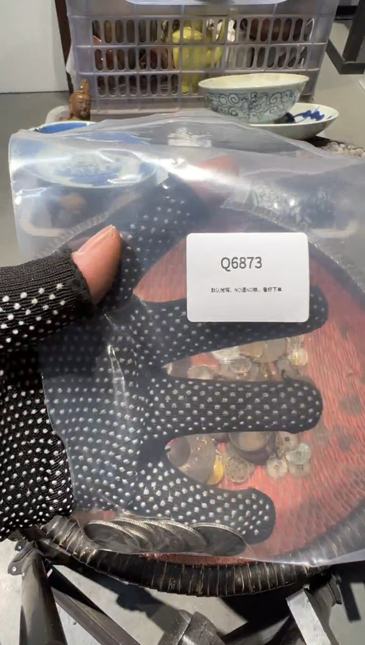 飞*海秒拍秒付瓷铜摆件