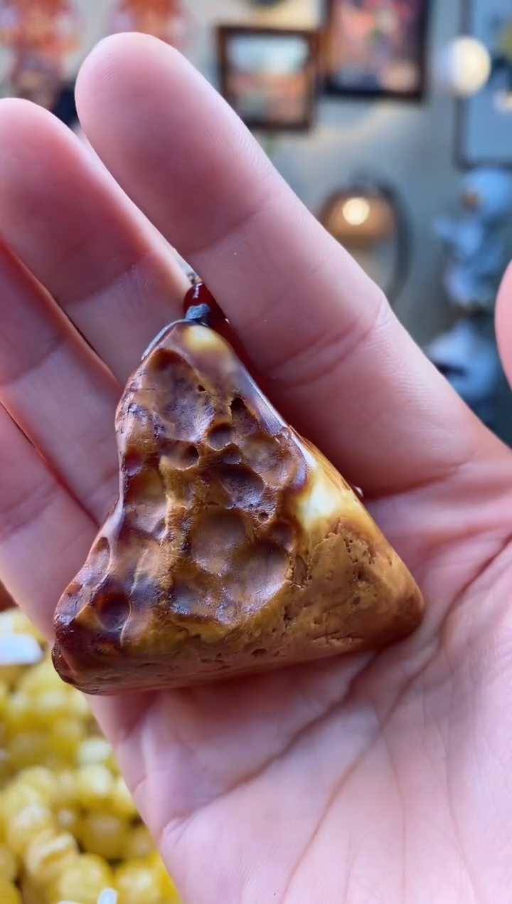【闪购商品】琥珀颈饰未镶嵌吊坠