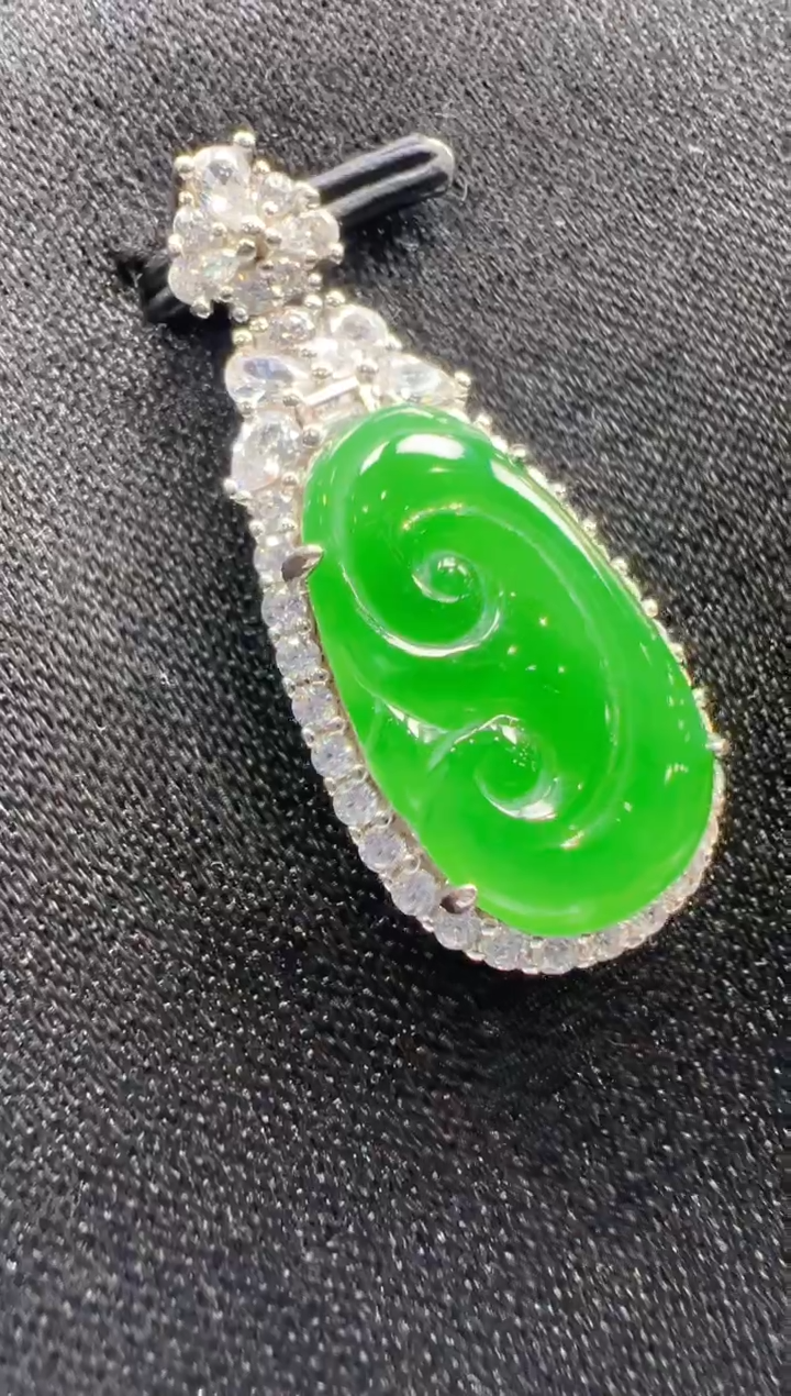 吊坠(不含链)银S925镶嵌翡翠天然A货翡翠多样性发一