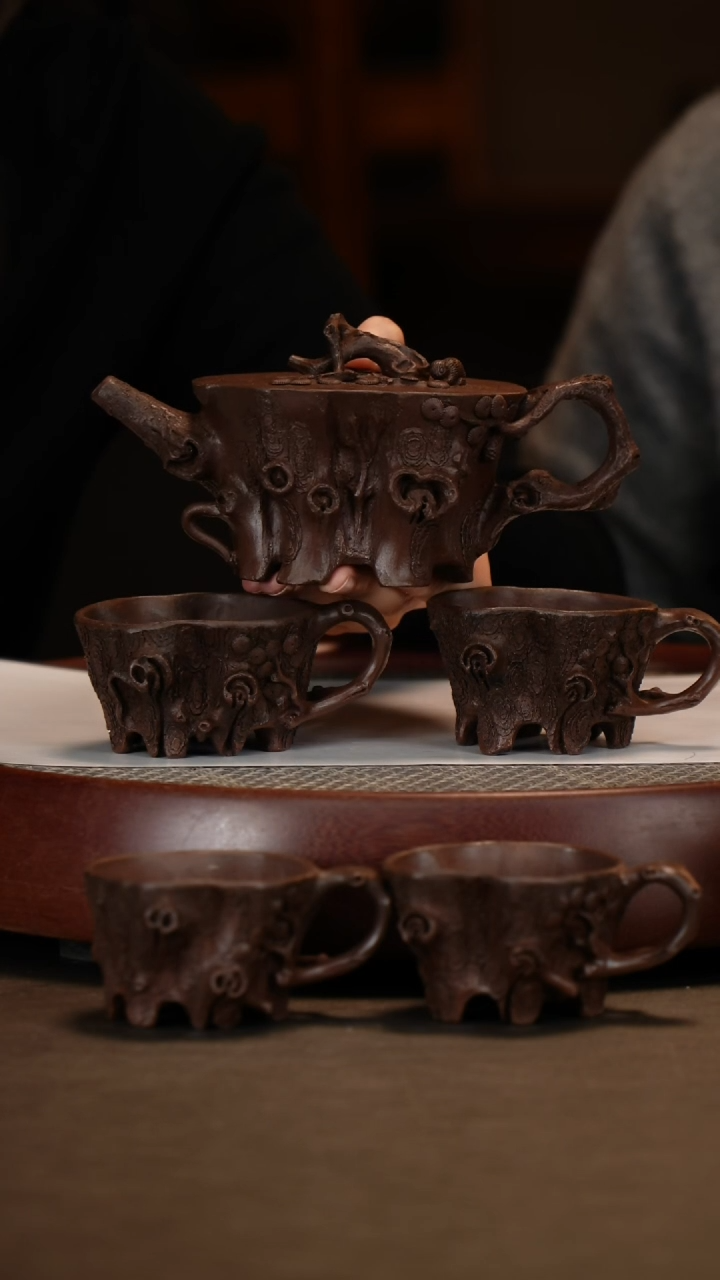 【闪购商品】紫砂茶壶婉松长青套组+松画桑黎兵