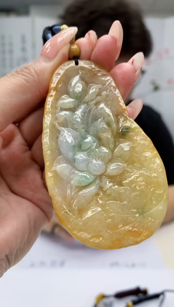 【闪购商品】定制翡翠未镶嵌4688MM-毛货挂件13