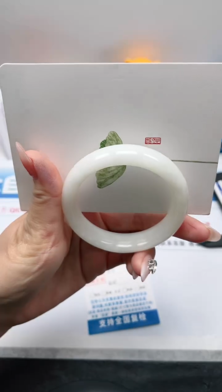 【闪购商品】和田玉未镶嵌手镯179-54.4