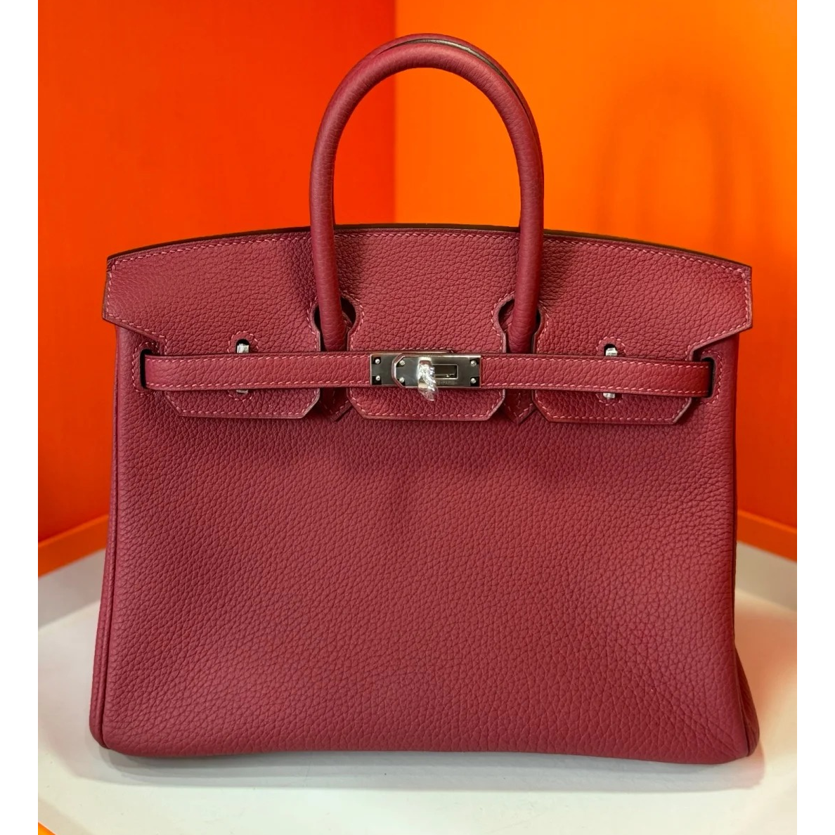 99新 Hermes/爱马仕 小花JerryBirkin 25 石榴红 D刻 银扣包