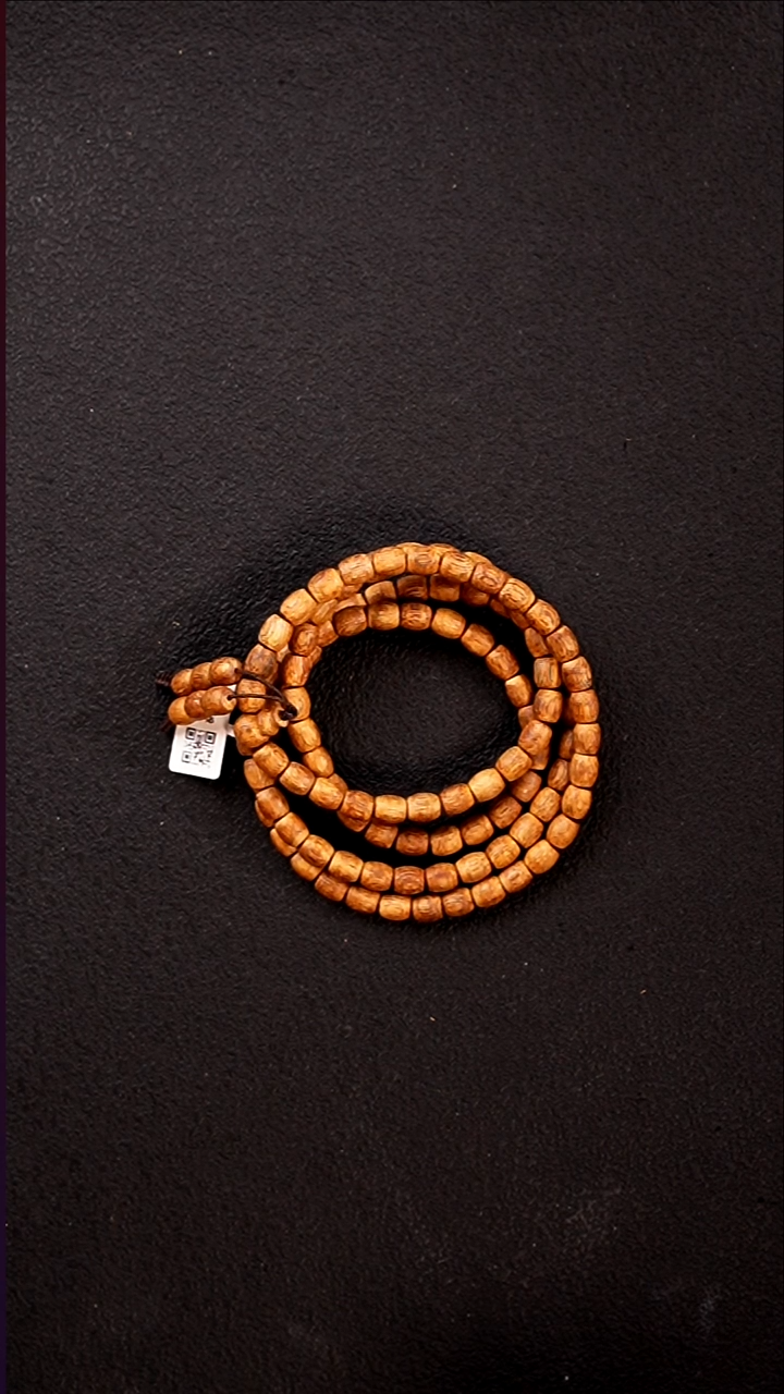 沉香手串【孤品】7mm莺歌绿棋楠鼓珠多圈