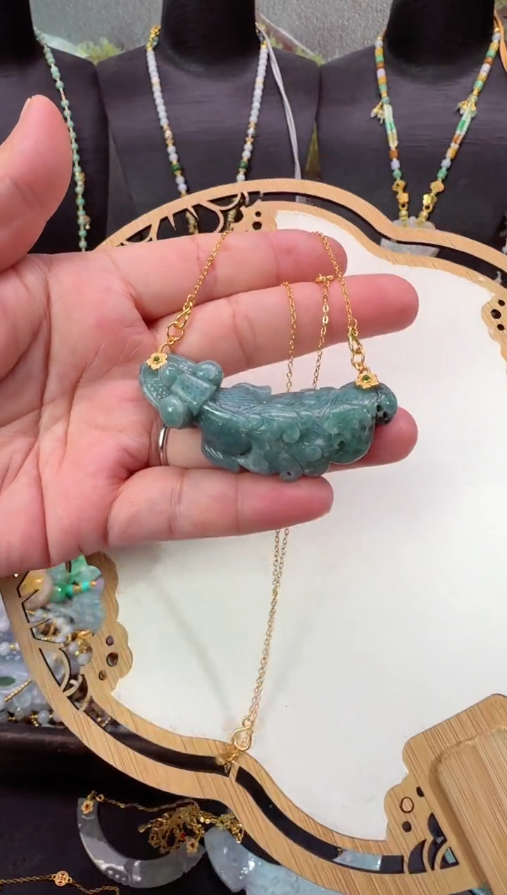 【闪购商品】翡翠颈饰未镶嵌拍照