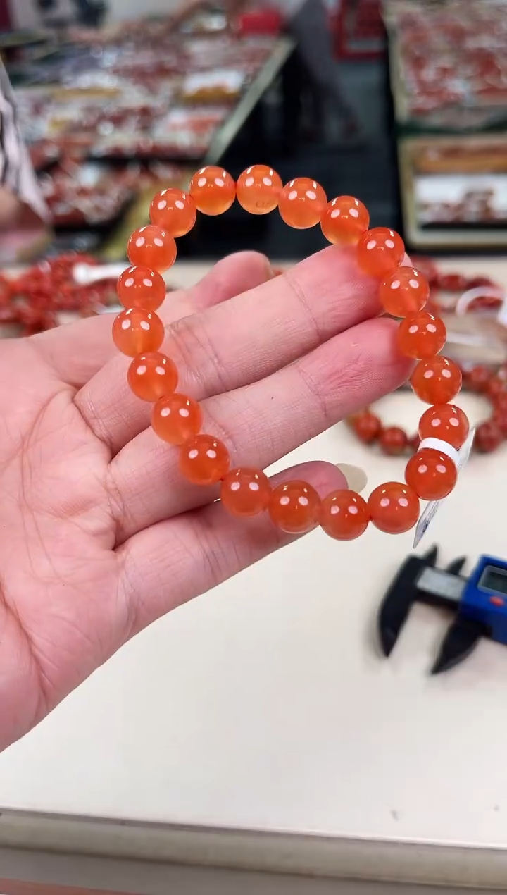 未镶嵌冰红手串9+南红玛瑙（多样式发其一）