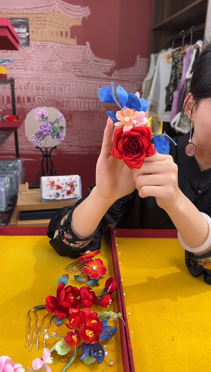 【闪购商品】刺绣 非遗绒花（发饰）