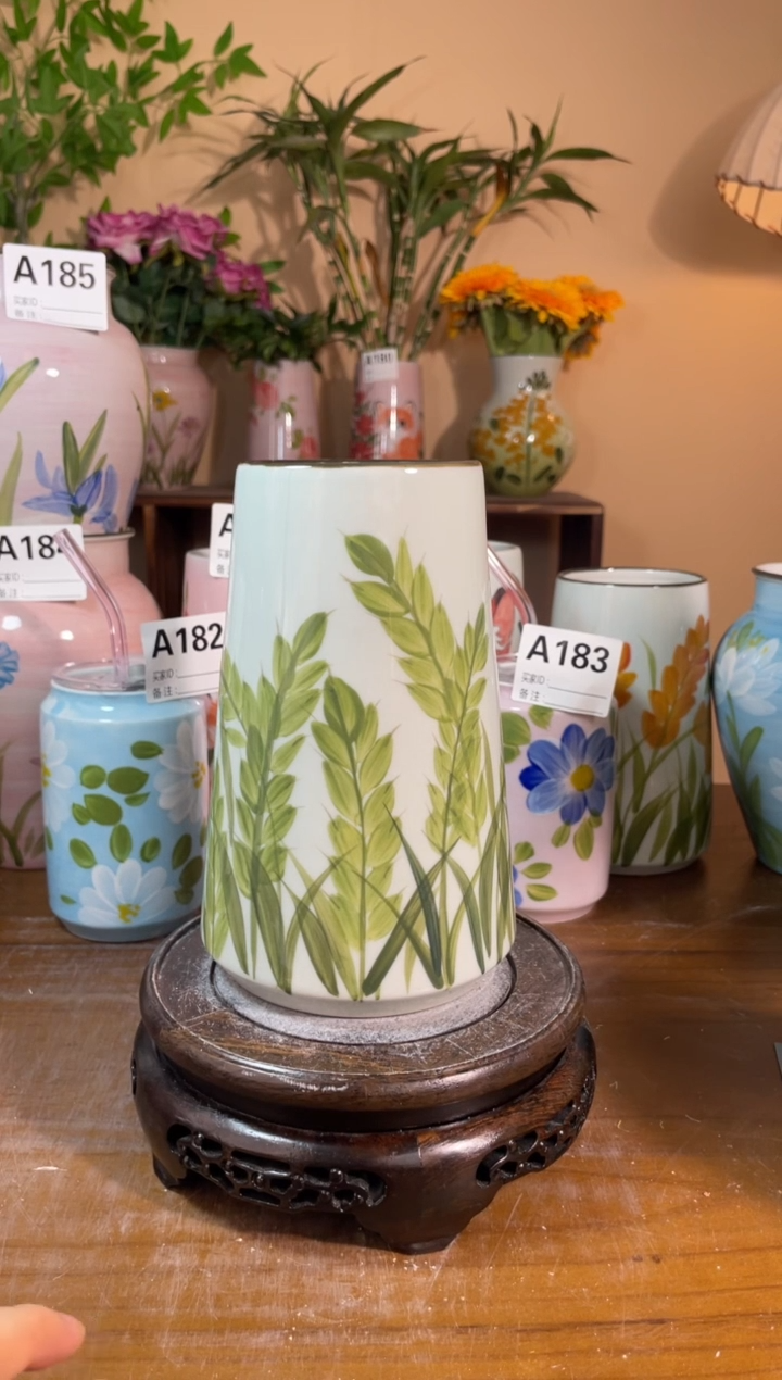 景德镇手工陶瓷  手绘  无孔