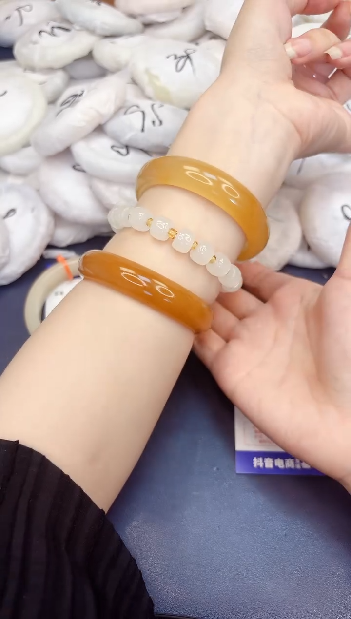 石英质玉手镯未镶嵌432-财气镯-圈口57