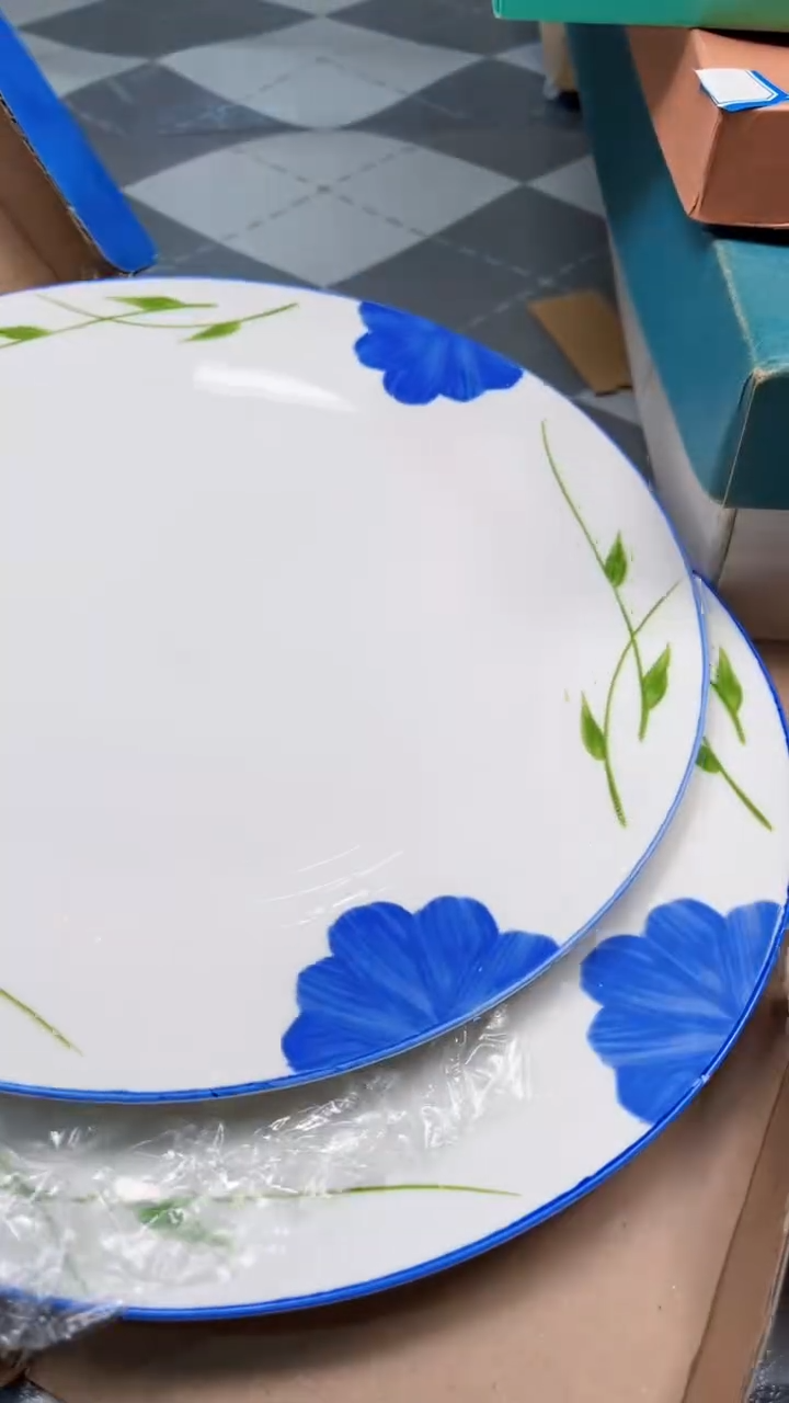 瓷片陶瓷如图所示周边