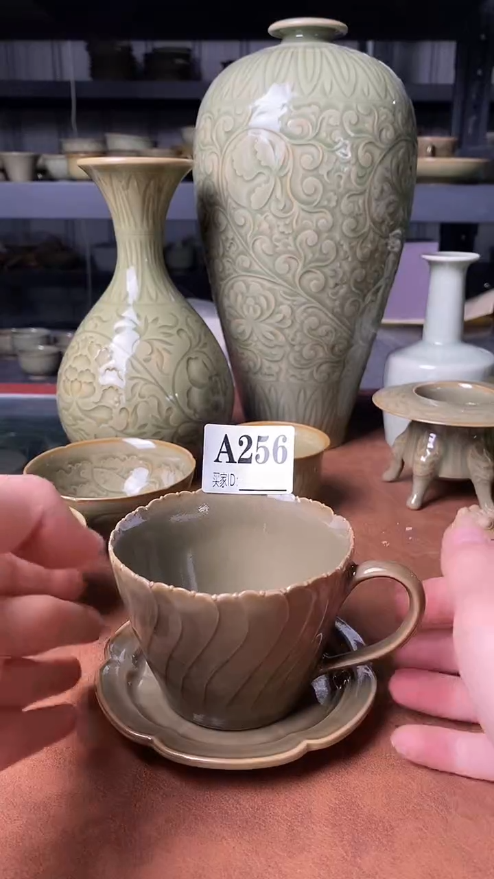 耀州窑青釉刻花咖啡杯一套微瑕