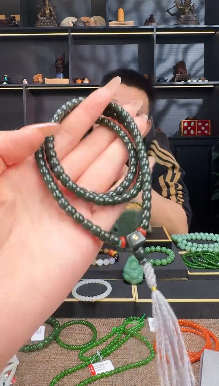 【闪购商品】和田玉1未镶嵌6mm青海青极致108