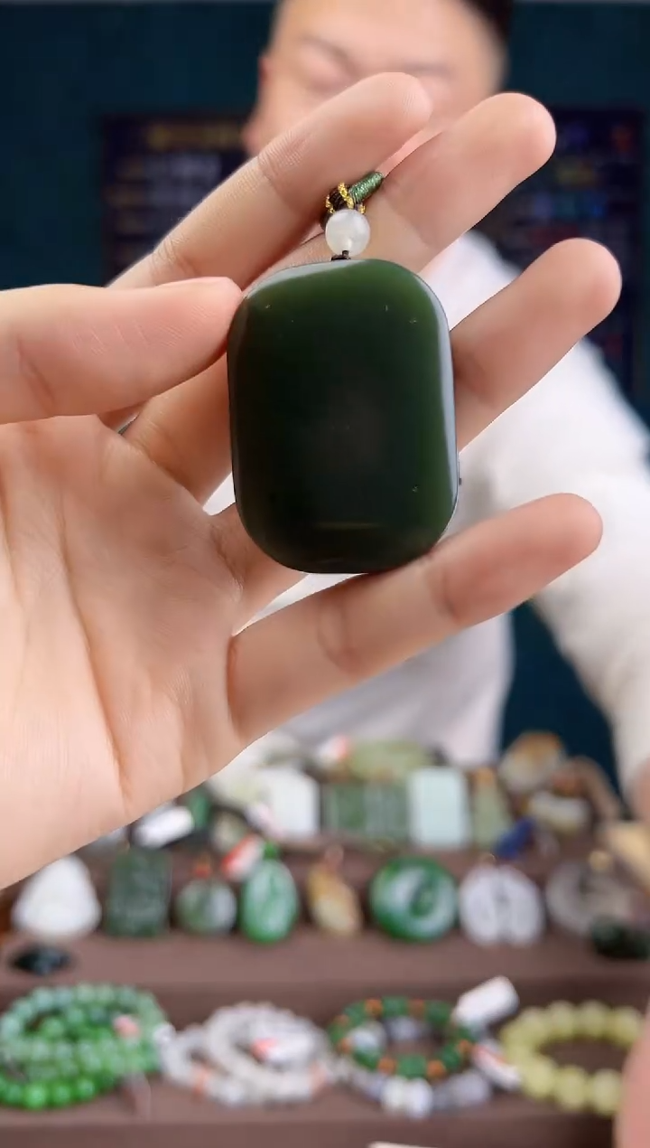 【闪购商品】和田玉颈饰未镶嵌ZZ 拍一发一 多样性发货