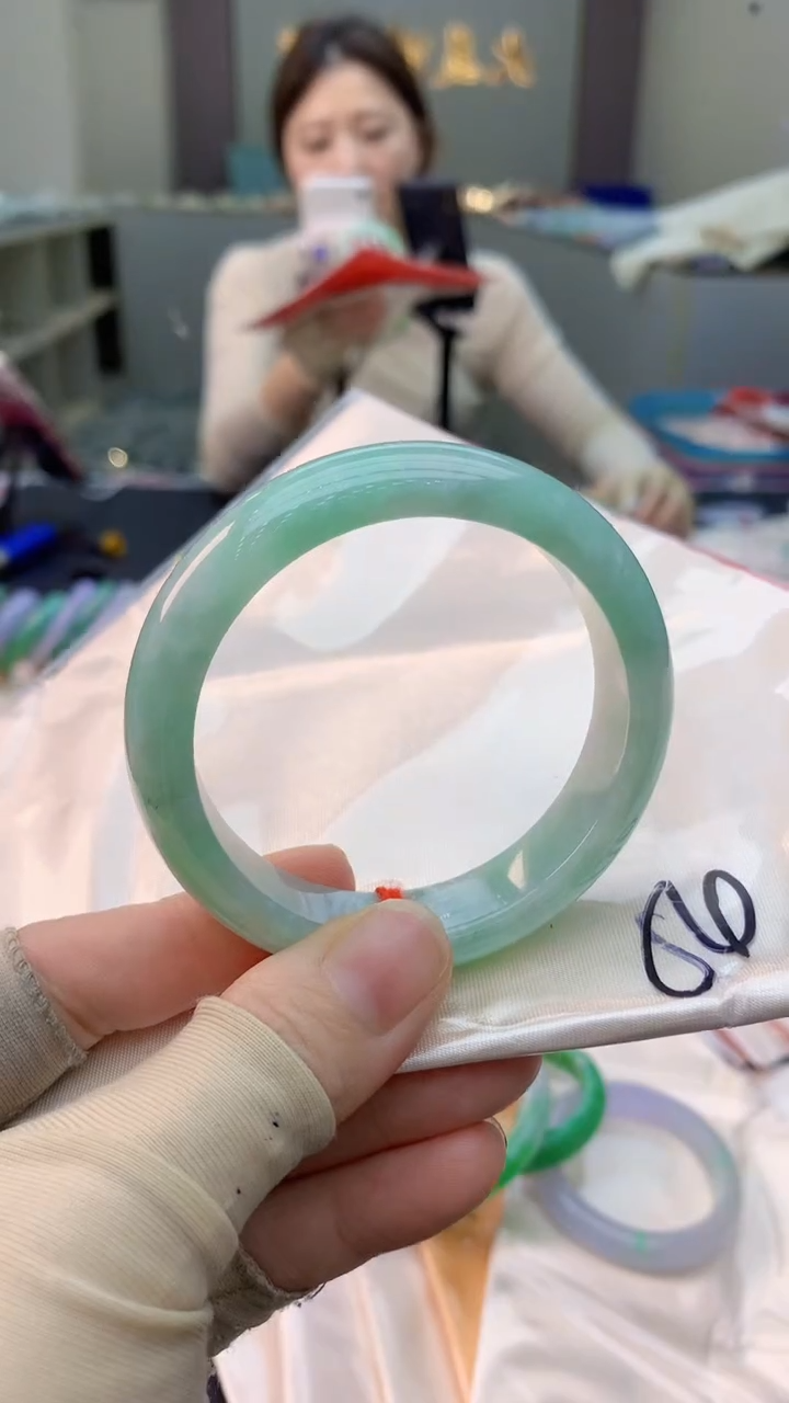 未镶嵌手镯翡翠0802467714