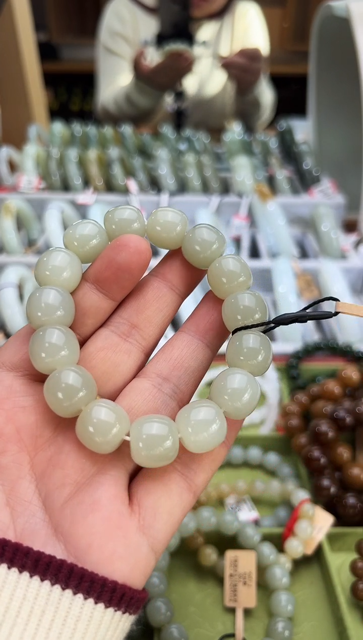 未镶嵌手串和田玉行*迪克兰老型珠手串卡13x14