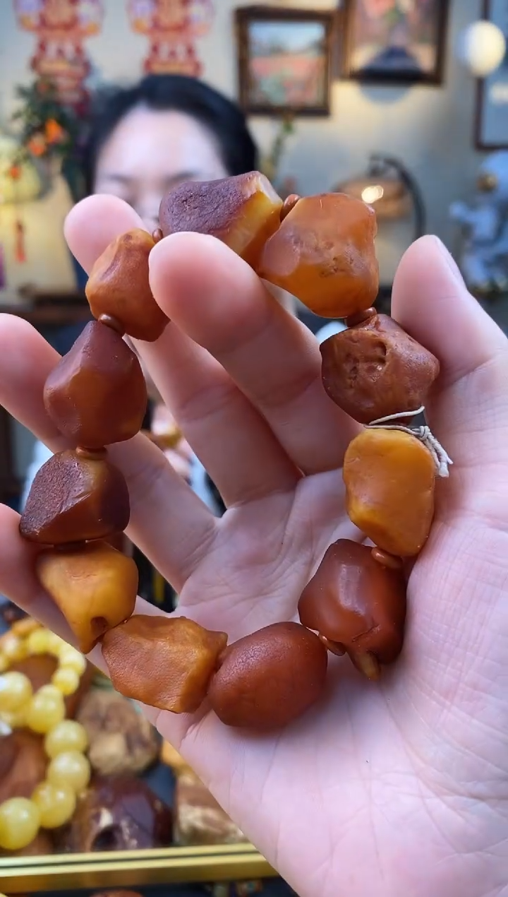 【闪购商品】未镶嵌琥珀手串手串