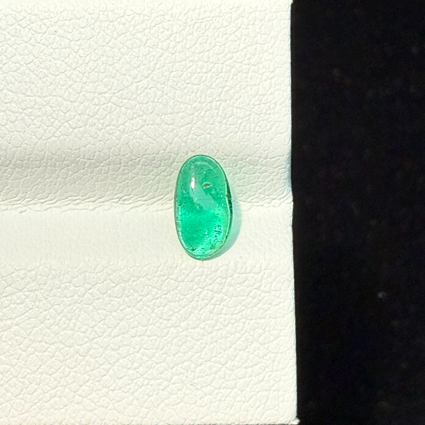 0.465ct天然祖母绿裸石 尺寸7.3*4.2*2毫米