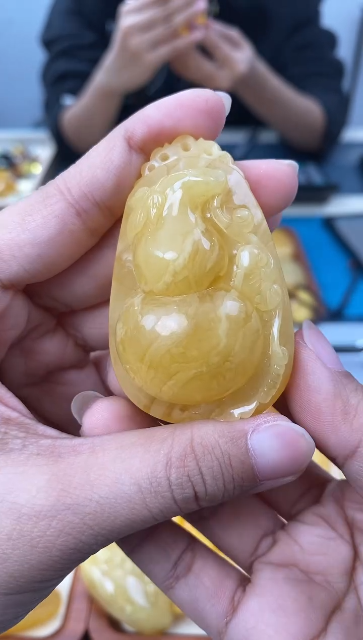 【闪购商品】琥珀裸石未镶嵌天然琥珀蜜蜡葫芦