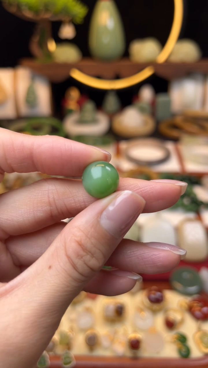 【闪购商品】和田玉挂件未镶嵌微瑕福利