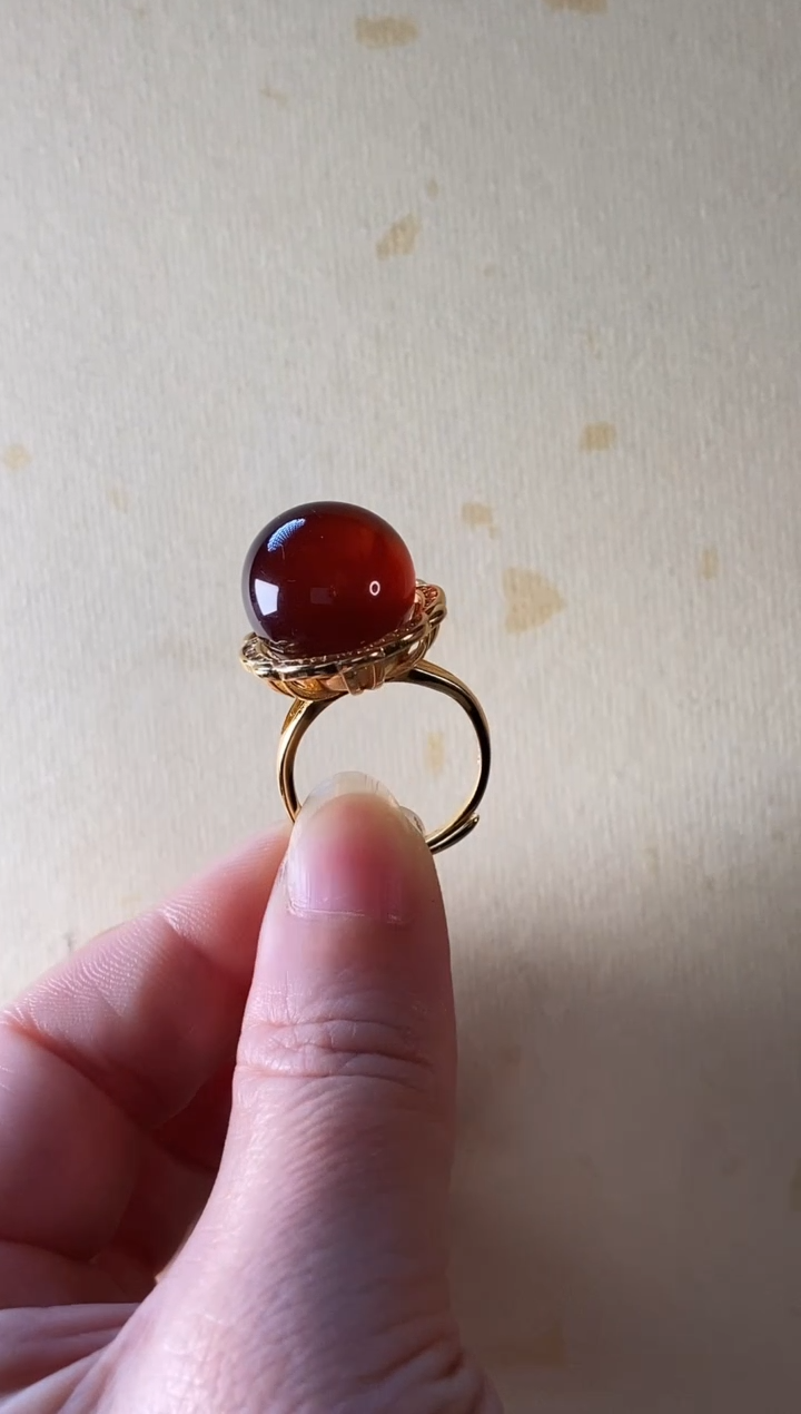 【闪购商品】琥珀颈饰银S925镶嵌血珀戒指15+0000