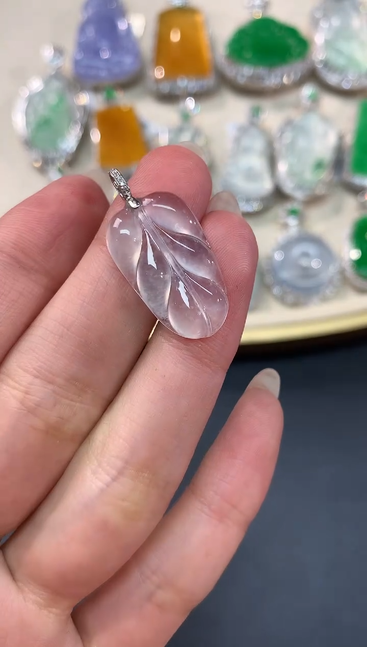 【闪购商品】翡翠吊坠(不含链)18K金镶嵌吊坠A239|2800