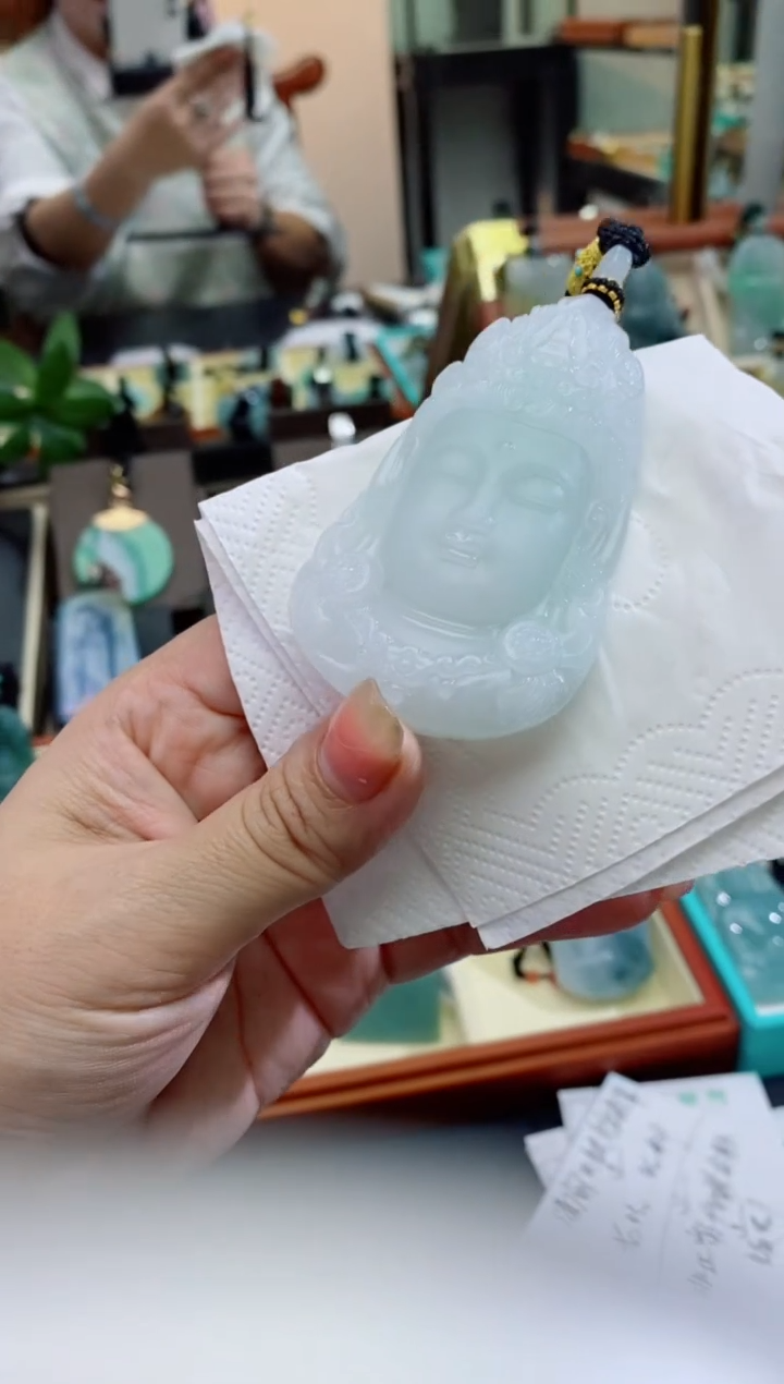 颈饰未镶嵌翡翠缅甸天然翡翠
