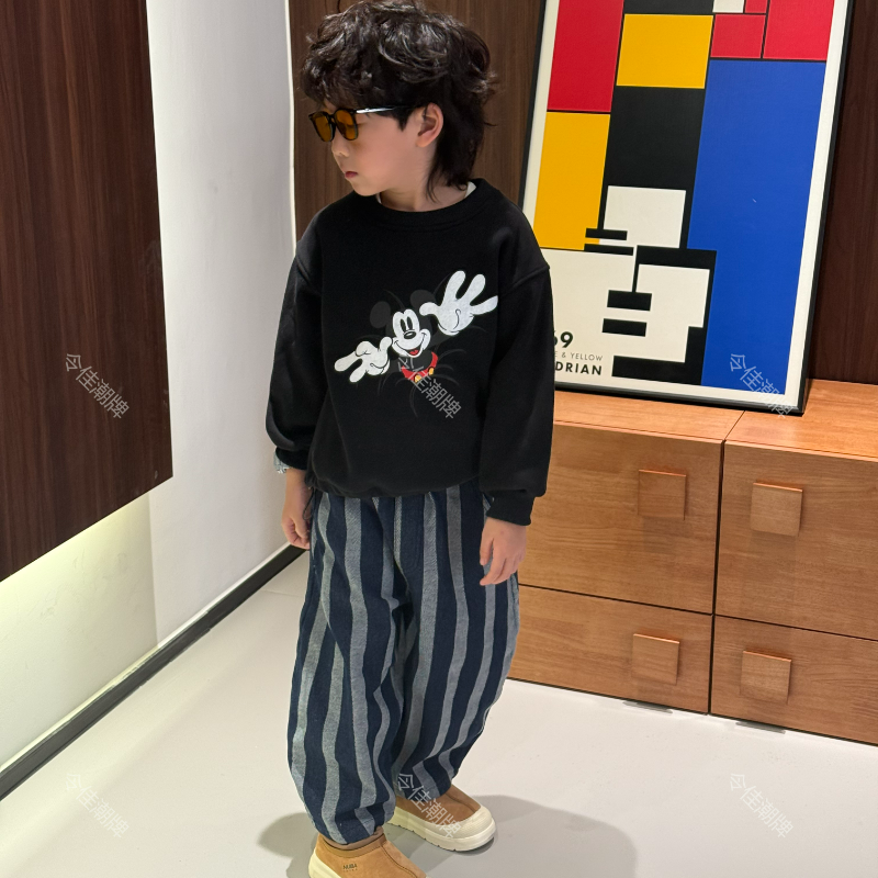 令佳潮牌秋冬儿童中性百搭卡通老鼠印花加绒卫衣3259
