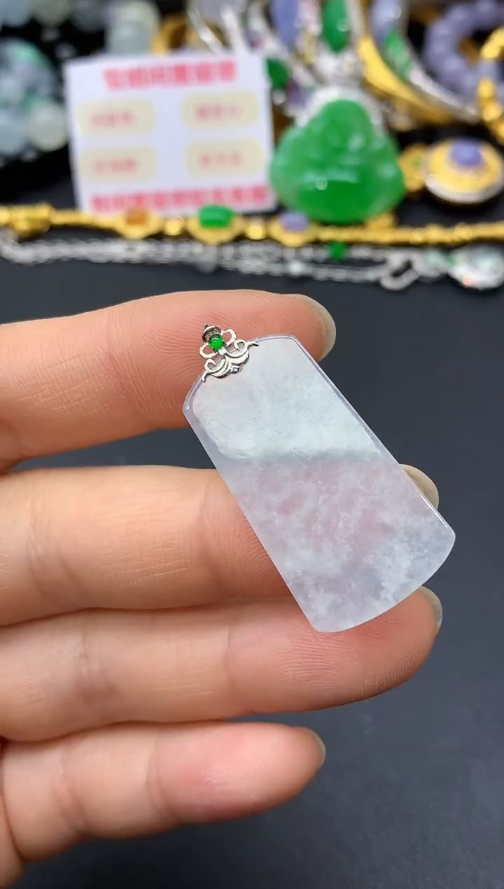 颈饰18K金镶嵌翡翠1-中国好珍宝