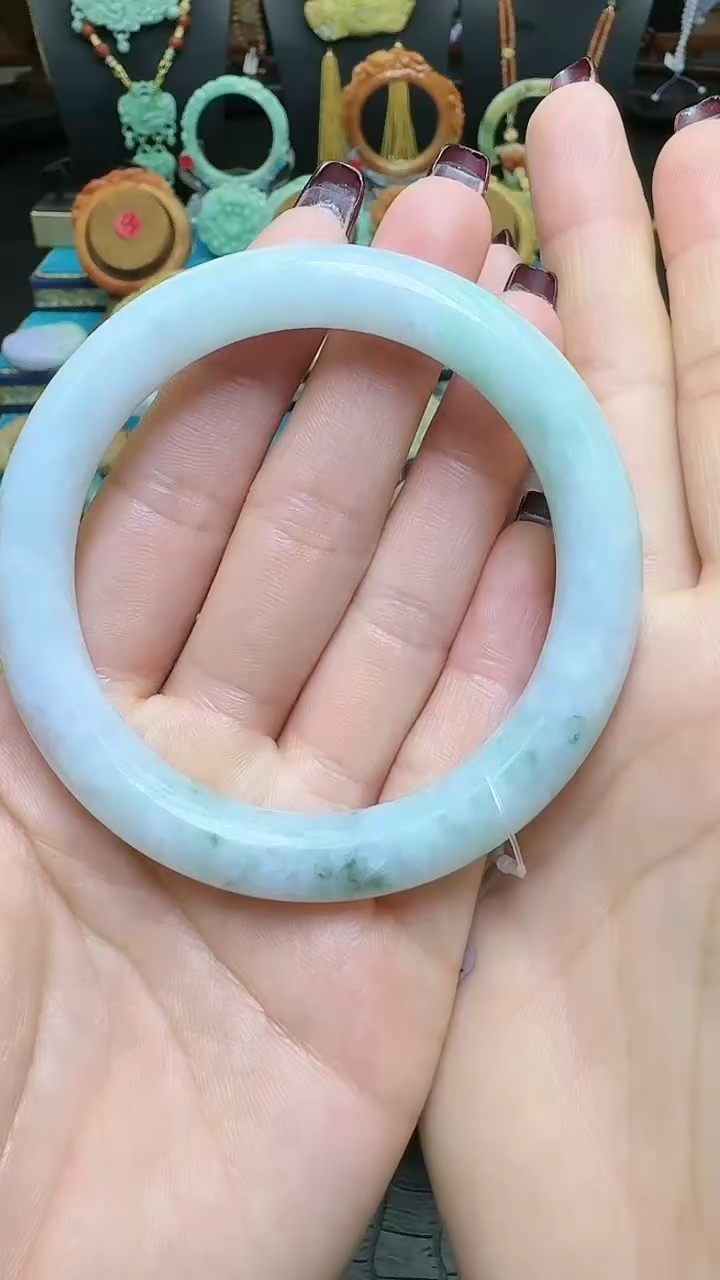 【闪购商品】翡翠手镯未镶嵌天然翡翠手镯