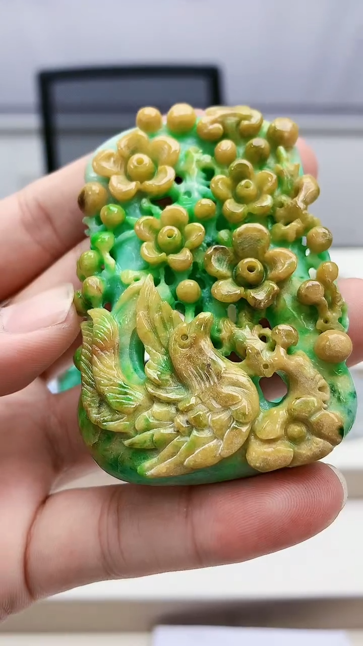 未镶嵌定制翡翠4852bb-毛货挂件24