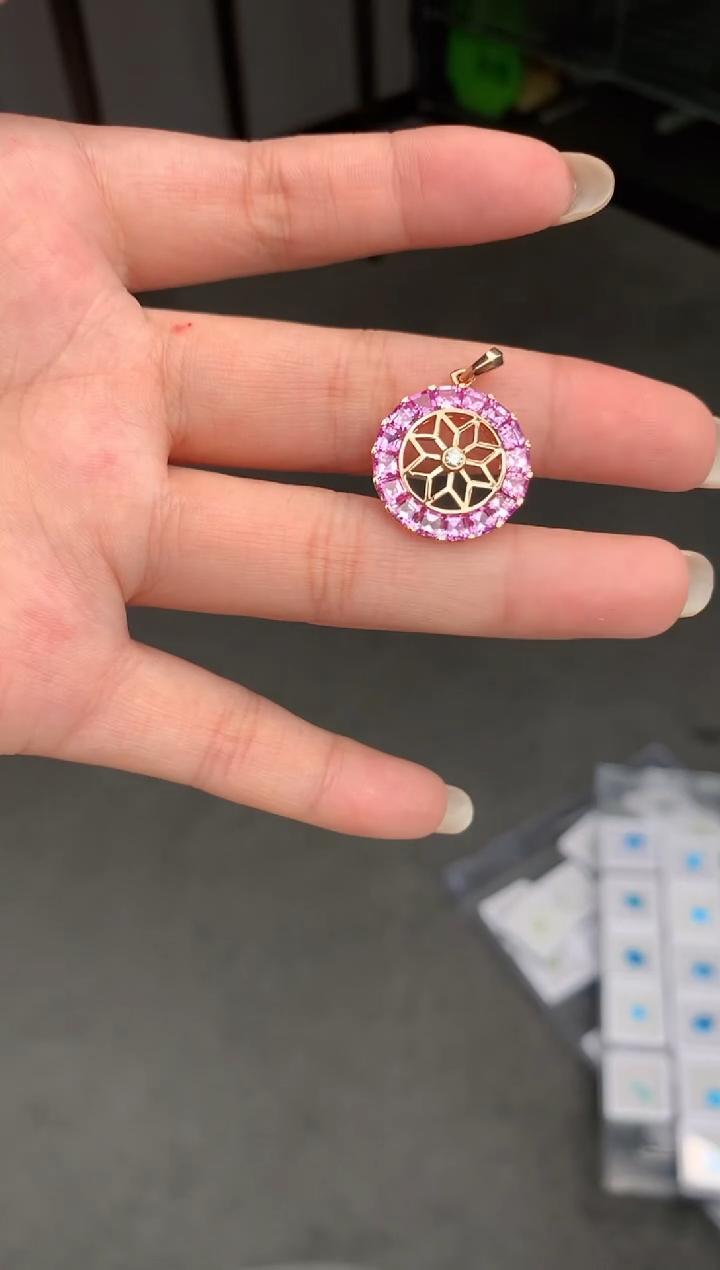 【闪购商品】彩色蓝宝石吊坠(不含链)18K金镶嵌2.5ct彩蓝宝吊坠