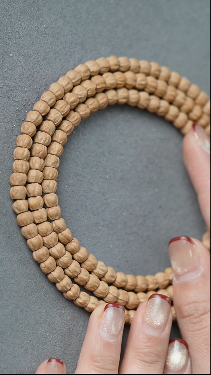 【闪购商品】柏香籽/百香籽吊坠莲花桩