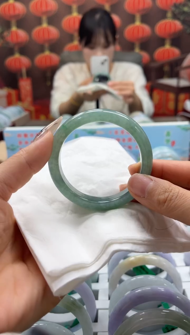 【闪购商品】翡翠手镯未镶嵌00009493