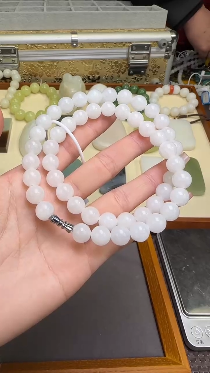 【闪购商品】和田玉珠串未镶嵌珠串