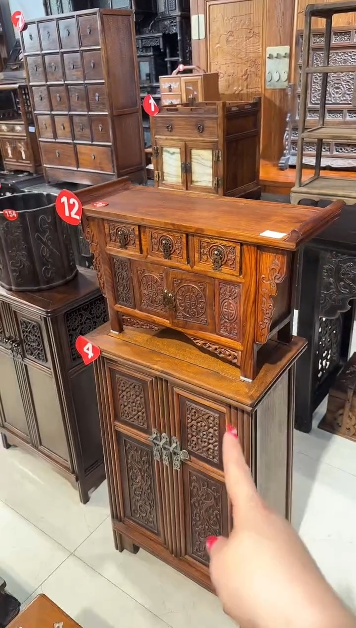 【闪购商品】木木艺缅花雕刻二联柜588.8888