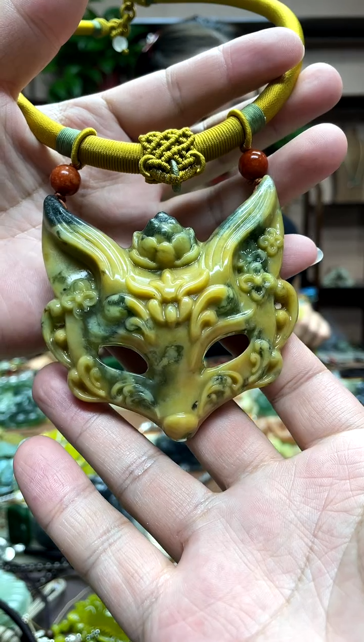 未镶嵌岫玉吊坠龙****1·