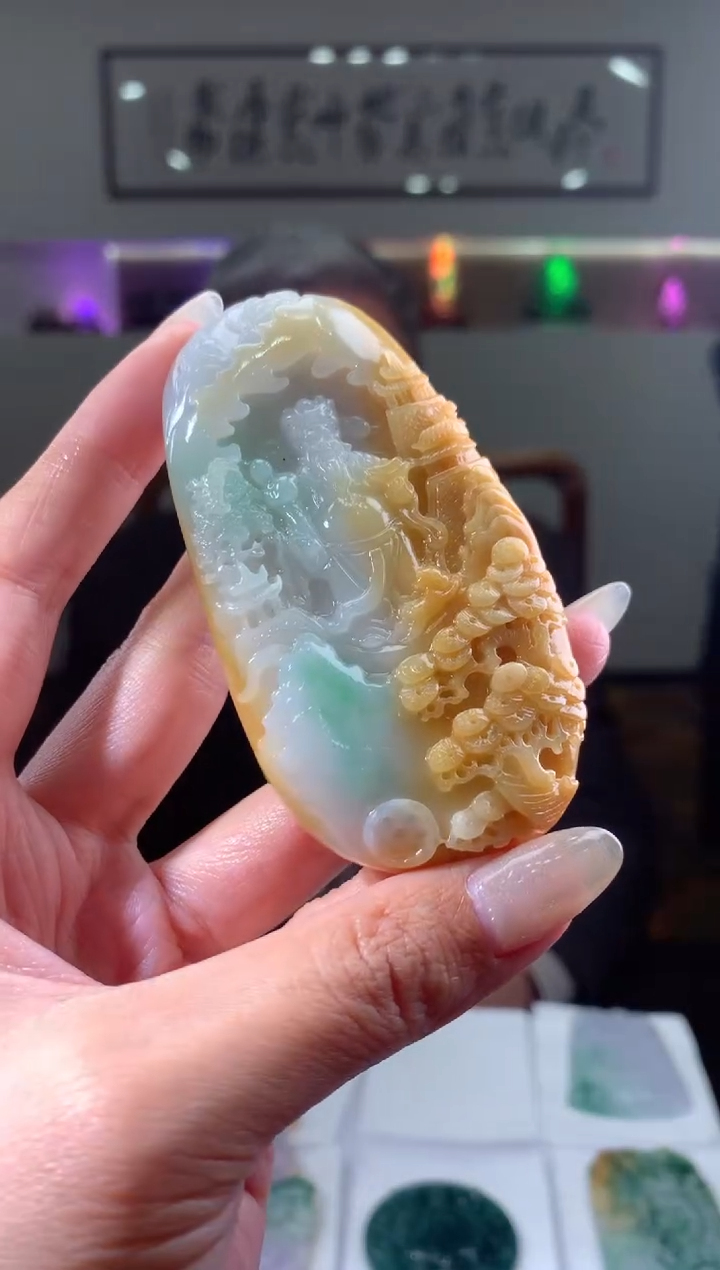 【闪购商品】定制翡翠未镶嵌挂件发货（拍一发一）