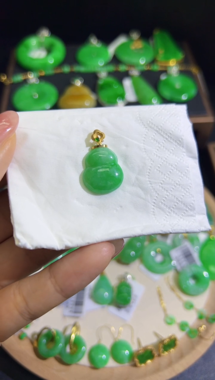 【闪购商品】翡翠颈饰18K金镶嵌Q缅料A货翡翠/支持复检/一件