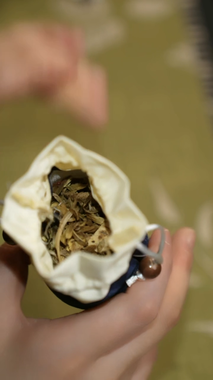 金丝楠其他海南莺歌绿奇楠香包18克